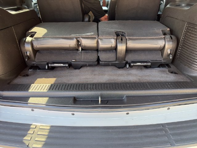 Used 2011 Chevrolet Tahoe LT AWD/4WD image 25
