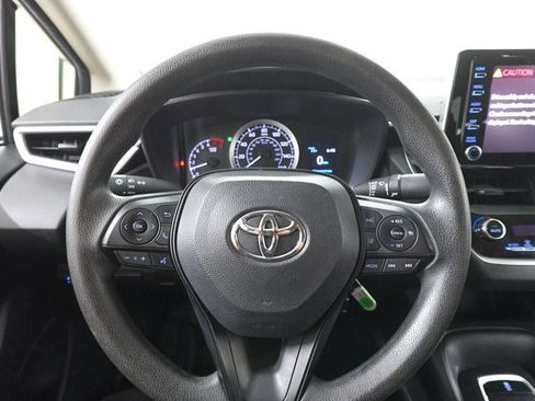 Used 2020 Toyota Corolla LE image 13
