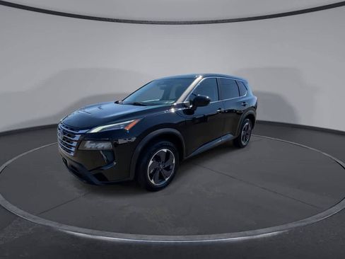 Used 2024 Nissan Rogue SV AWD/4WD image 4