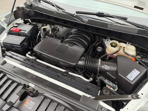 Used 2021 Chevrolet Silverado 1500 W/T w/ WT Value Package AWD/4WD image 18