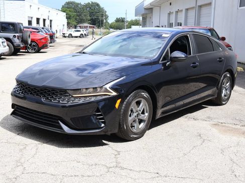 Used 2022 Kia K5 LXS FWD image 3