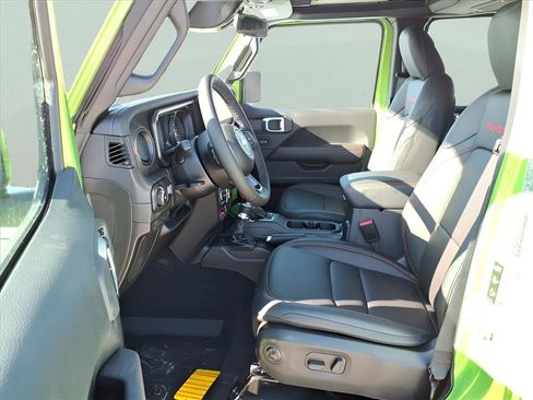 New 2026 Jeep Wrangler Unlimited Rubicon image 19