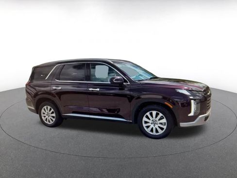 Used 2025 Hyundai Palisade SEL FWD image 2
