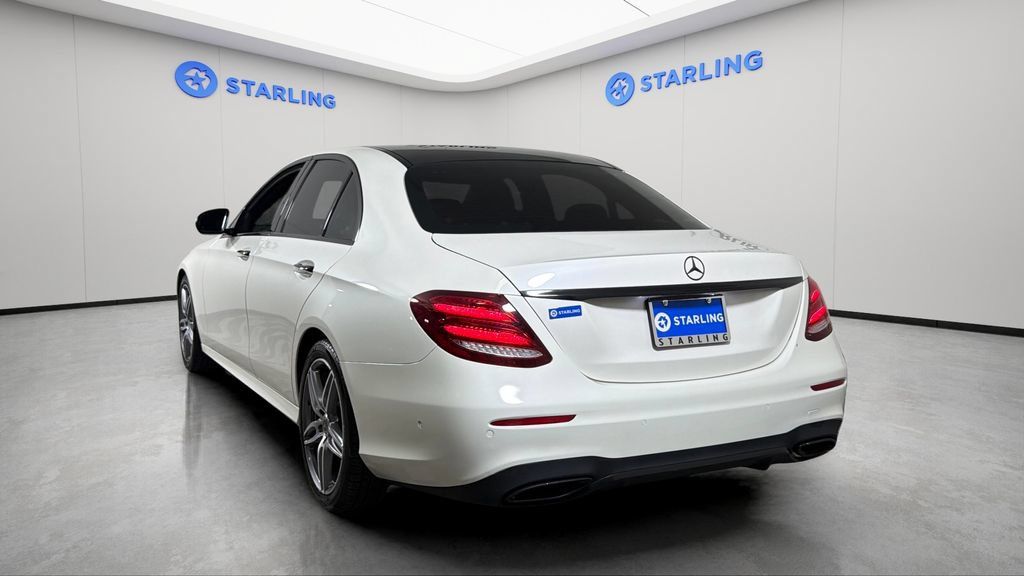Used 2018 Mercedes-Benz E 300 image 7