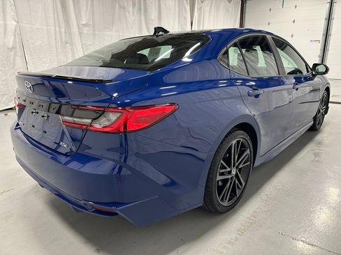Used 2025 Toyota Camry XSE image 7