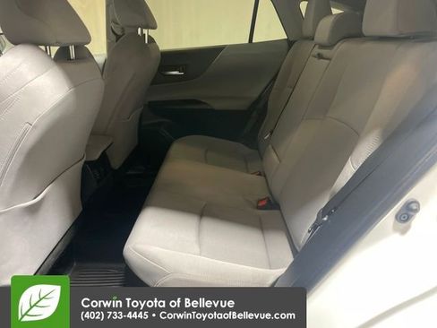 Certified 2023 Toyota Venza LE image 24