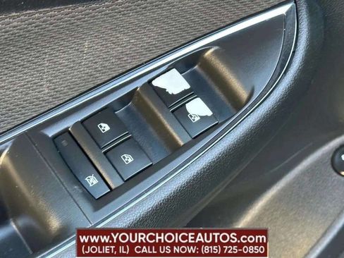 Used 2018 Chevrolet Cruze LT image 42