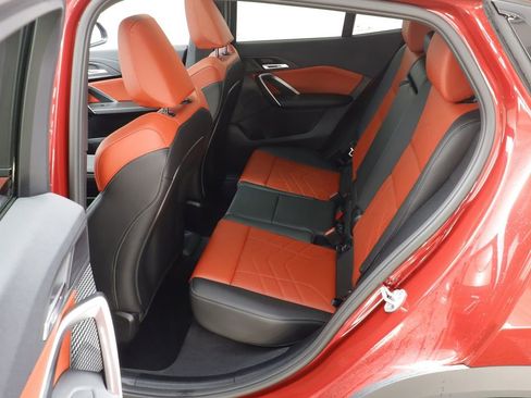 Certified 2025 BMW X2 xDrive28i image 15