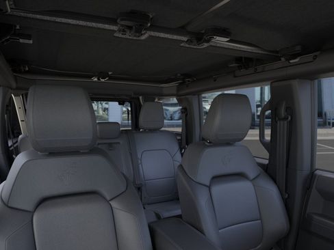 New 2025 Ford Bronco Outer Banks AWD/4WD image 12
