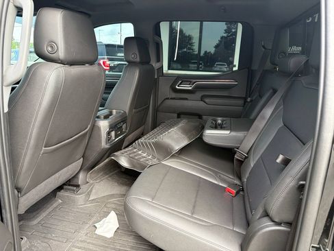 Used 2022 GMC Sierra 1500 SLT AWD/4WD image 6
