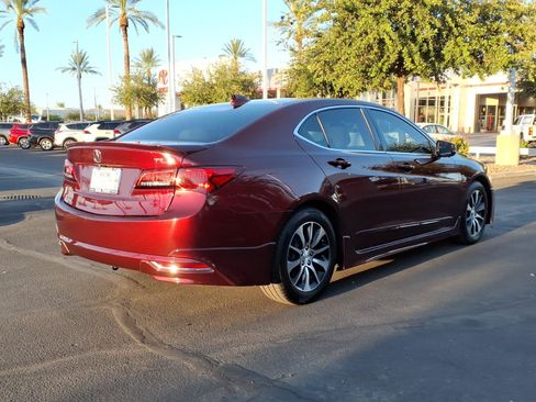 Used 2015 Acura TLX w/ Technology Package FWD image 4