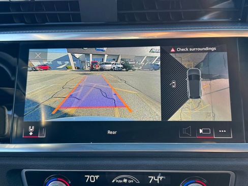 Used 2023 Audi Q3 2.0T Premium Plus image 34