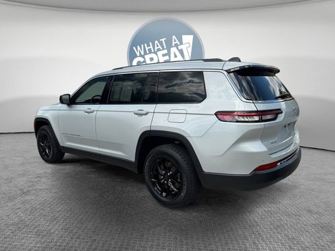 Used 2023 Jeep Grand Cherokee L Laredo w/ Trailer Tow Group (B) AWD/4WD image 6