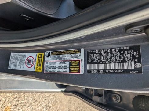 Used 2009 Toyota Camry CE image 27