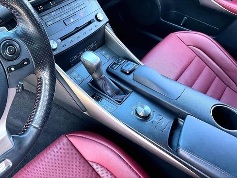 Used 2016 Lexus IS 350 RWD image 17