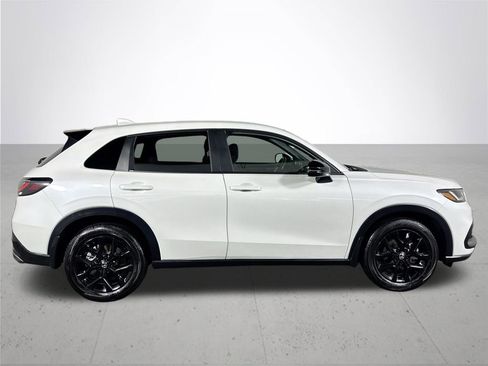 Certified 2024 Honda HR-V Sport image 6