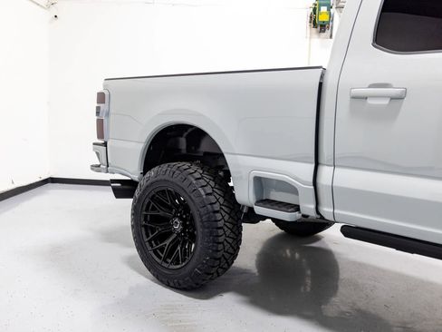 Used 2025 Ford F250 Platinum AWD/4WD image 31