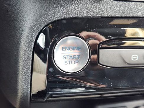 New 2025 Ford Escape ST-Line w/ Equipment Group 301A image 22