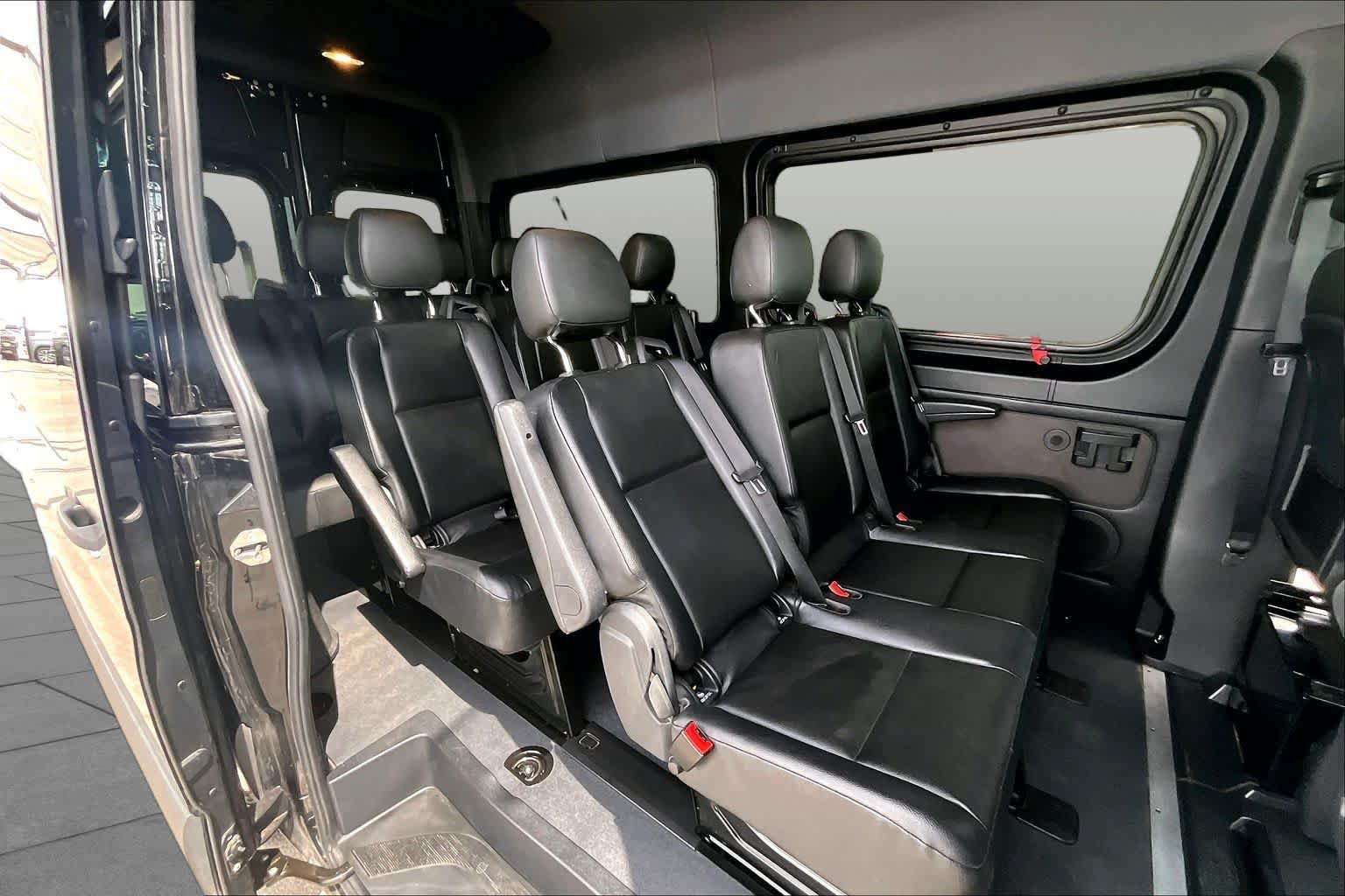Used 2023 Mercedes-Benz Sprinter 1500 image 20