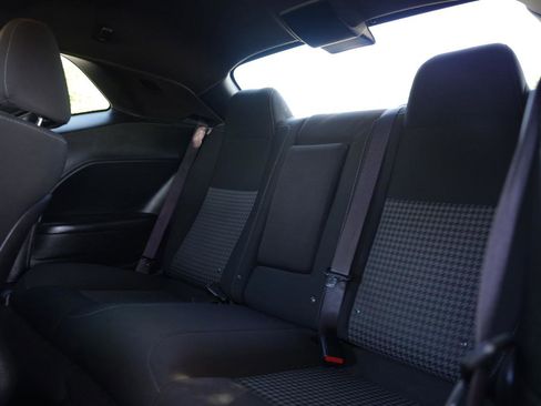 Used 2019 Dodge Challenger R/T Scat Pack RWD image 28