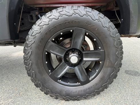 Used 2014 Ford F150 FX4 w/ Equipment Group 402A Luxury AWD/4WD image 26