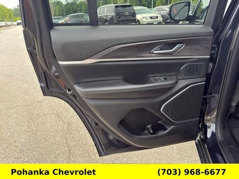 Used 2024 Jeep Grand Cherokee Limited 4xe AWD/4WD image 24