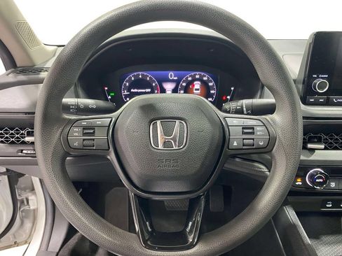 Used 2025 Honda Accord SE image 20