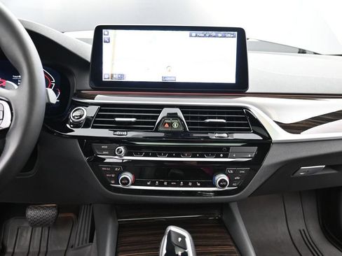 Used 2023 BMW 540i xDrive w/ Premium Package AWD/4WD image 15