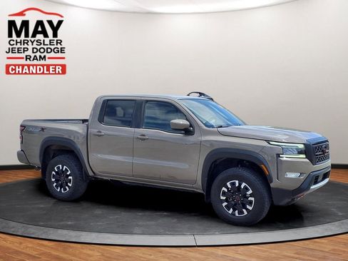 Used 2022 Nissan Frontier Pro-X w/ Technology Package RWD image 21