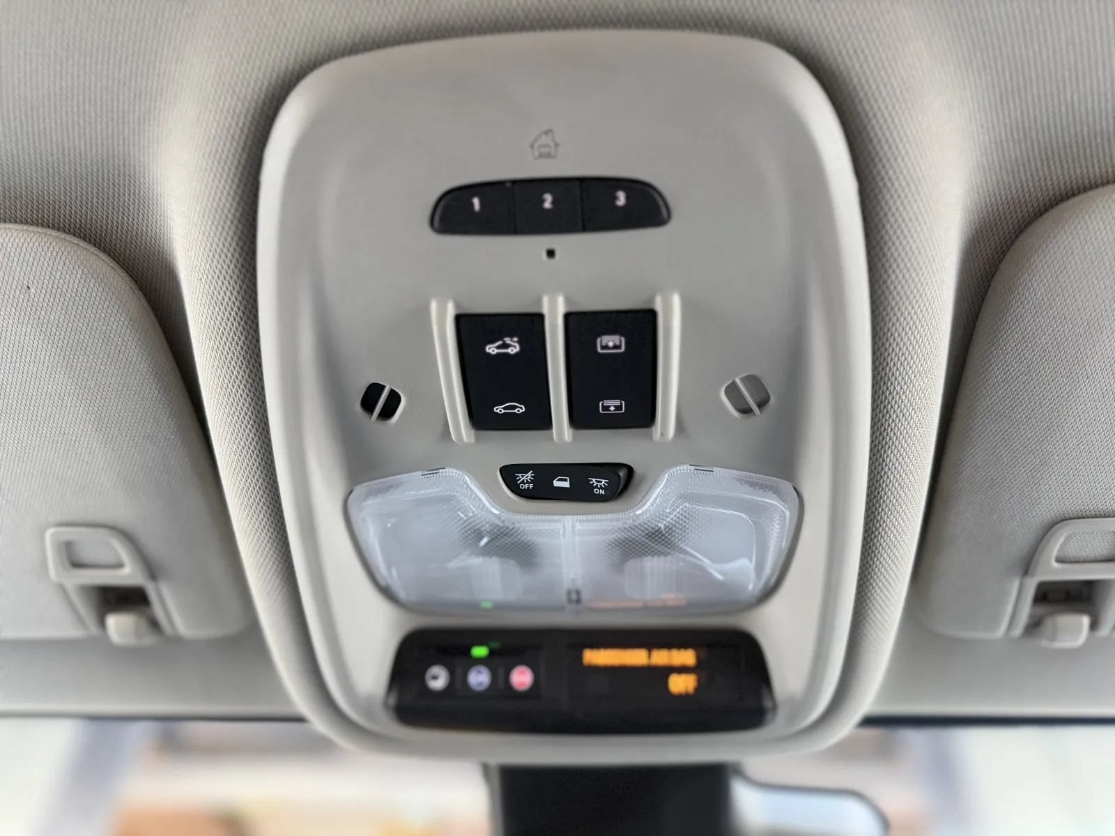 Used 2023 Buick Encore GX Essence w/ Experience Buick Package FWD image 42