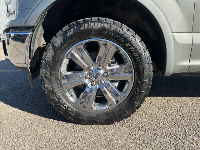Used 2020 Ford F150 Lariat w/ Equipment Group 502A Luxury AWD/4WD image 10