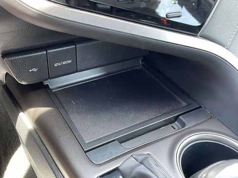 Used 2024 Toyota Camry SE w/ Cold Weather Package AWD/4WD image 21
