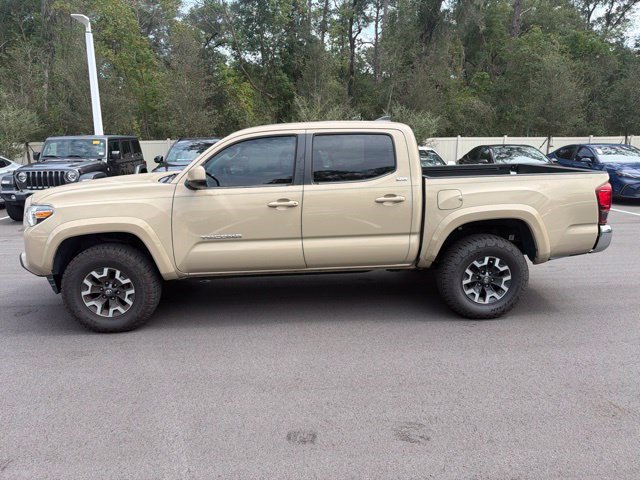 Used 2019 Toyota Tacoma SR5 RWD image 3