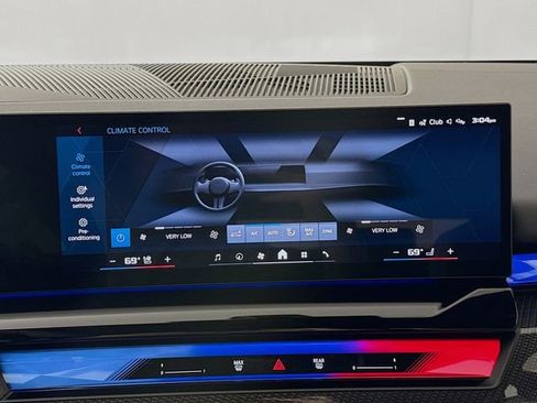 New 2026 BMW M5 Touring image 16