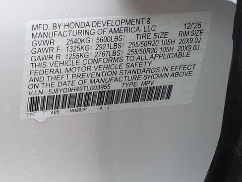 Certified 2026 Acura MDX FWD w/ Technology Package image 39