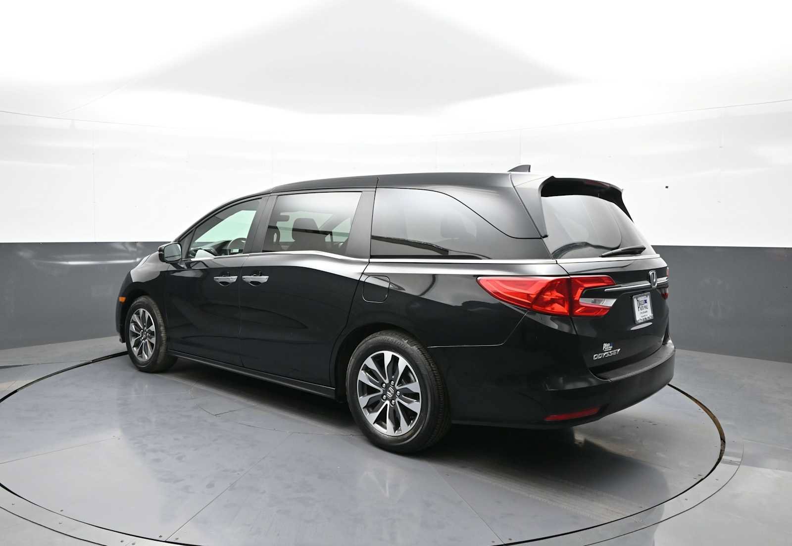 Certified 2023 Honda Odyssey EX-L image 7