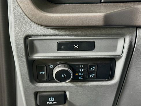 Used 2025 Ford F150 XLT w/ Equipment Group 301A Standard RWD image 16