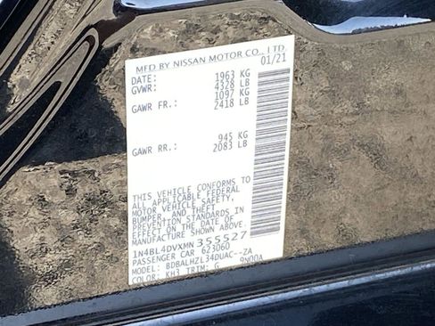 Certified 2021 Nissan Altima 2.5 SV w/ SV Premium Package FWD image 12