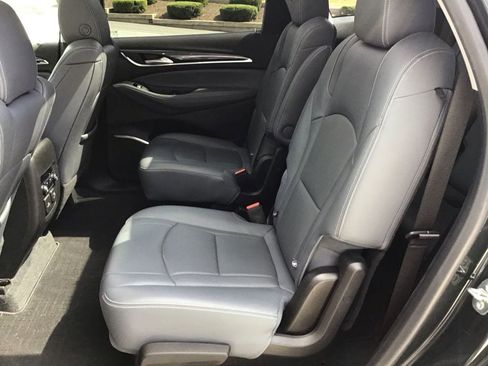 Used 2021 Buick Enclave Essence w/ Sound and Sites Package image 30