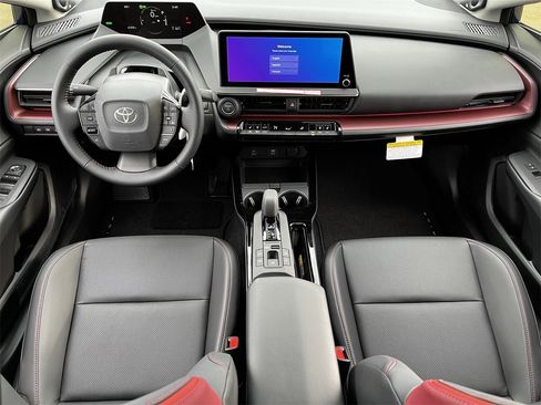 New 2026 Toyota Prius Plug-In Hybrid image 9