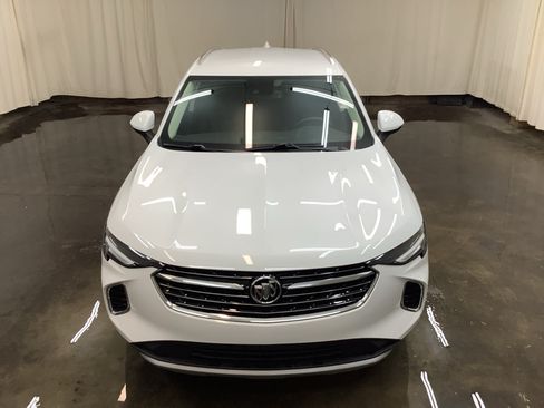 Used 2023 Buick Envision Essence AWD/4WD image 2