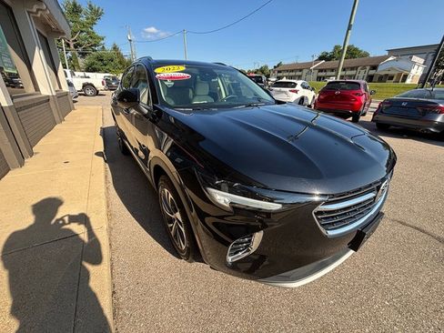 Used 2022 Buick Envision Essence w/ Safety Package image 5