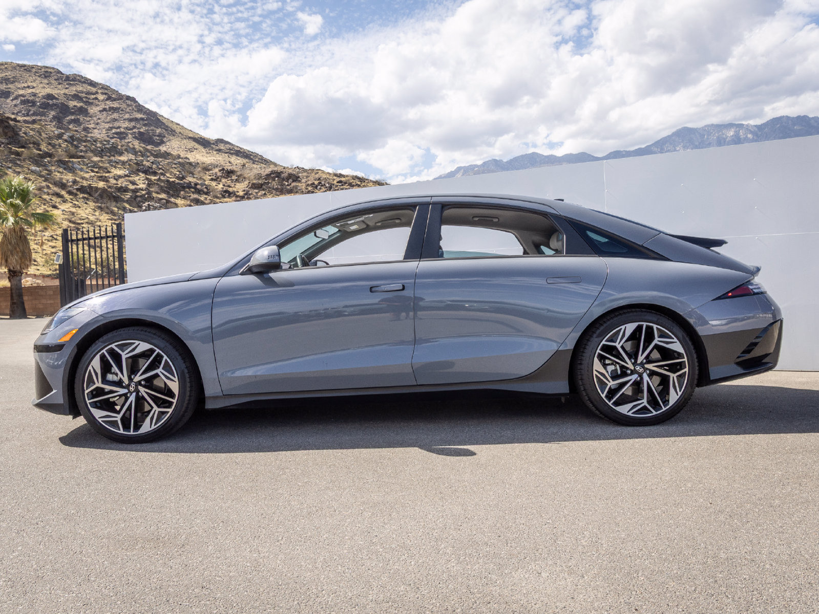 Used 2024 Hyundai Ioniq 6 SEL RWD image 7