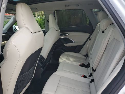 Certified 2025 Audi Q5 Premium Plus w/ Premium Plus AWD/4WD image 16