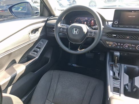 Used 2023 Honda Accord EX image 8