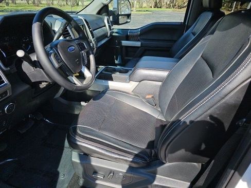 Used 2018 Ford F250 Lariat w/ Chrome Package AWD/4WD image 19