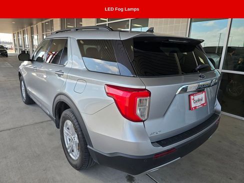 Used 2023 Ford Explorer XLT w/ Equipment Group 202A image 6