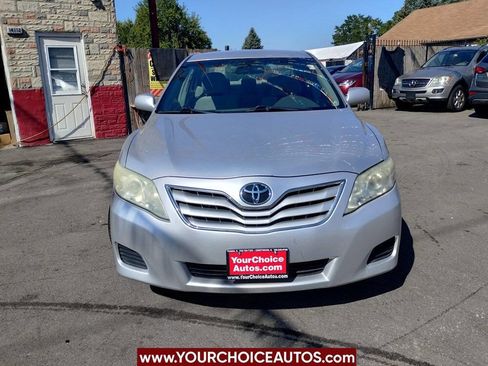 Used 2010 Toyota Camry LE image 8