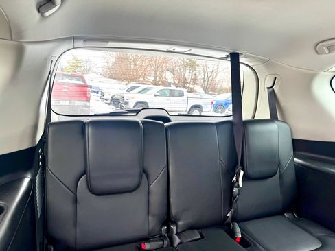 Used 2017 Nissan Armada Platinum w/ Captain Seat Package image 31