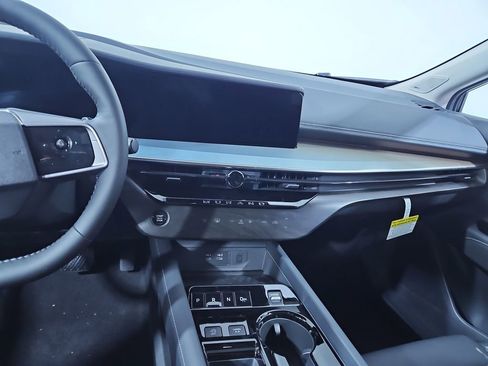 New 2025 Nissan Murano SL image 17